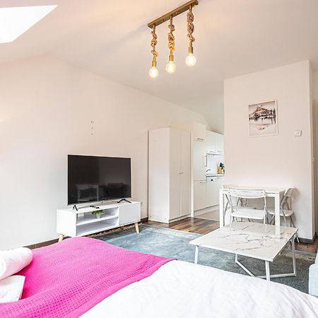 Airy Attic Apt.: Stylish Studio At Penzing Area Βιέννη Εξωτερικό φωτογραφία