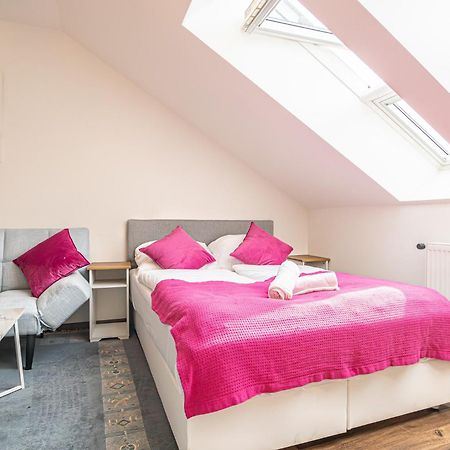 Airy Attic Apt.: Stylish Studio At Penzing Area Βιέννη Εξωτερικό φωτογραφία